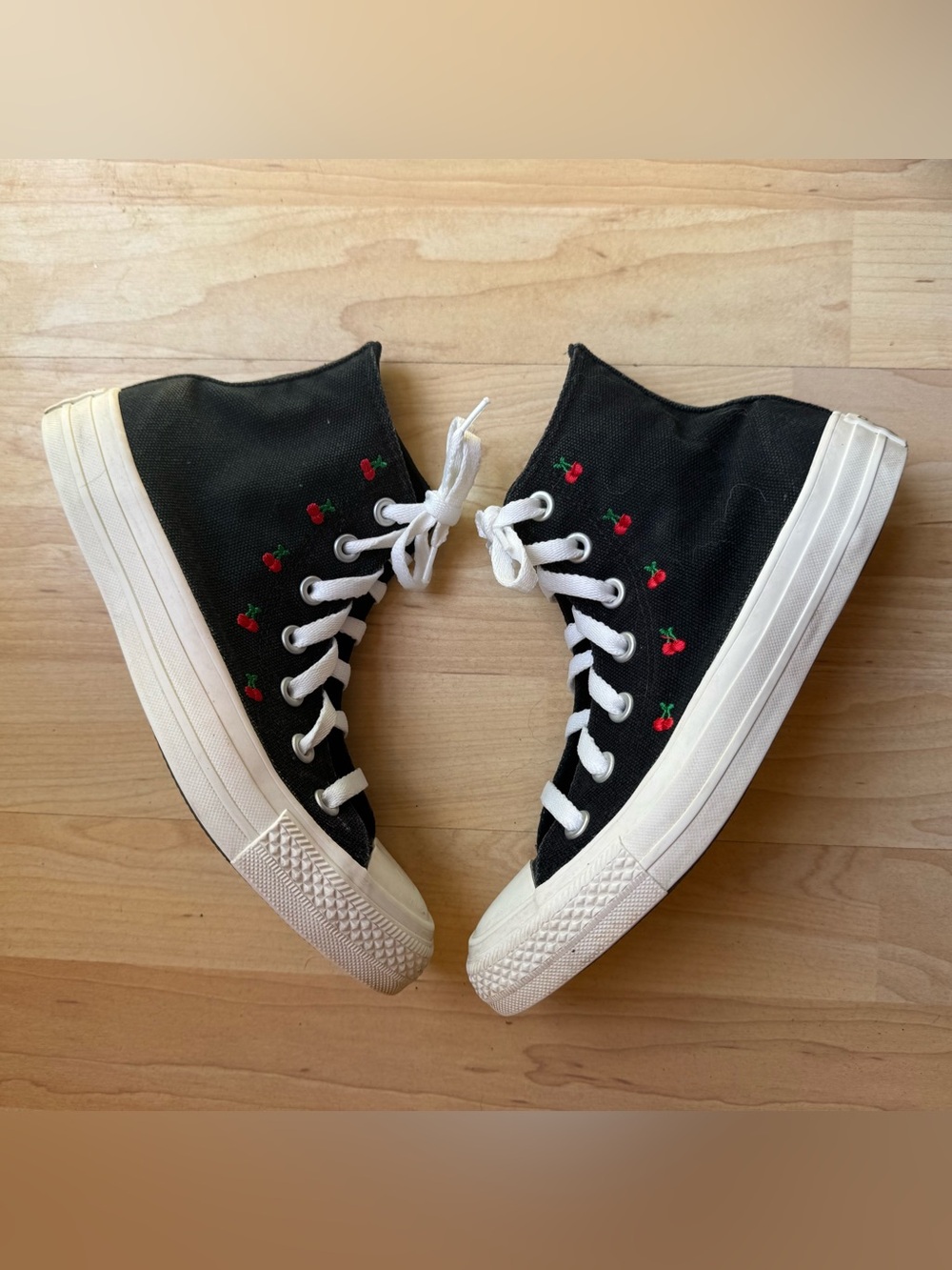 Converse All Star High-Top Canvas Sneakers Black w Embroidered Cherries Size 6 - Picture 2 of 8